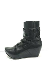 Tsubo Black Leather Sidon Wedge Boots Booties Size Us 11 Regular M B 56 Off Retail