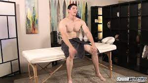 MASSAGE for a STR8 HUNK and a HAPPY ENDING | xHamster
