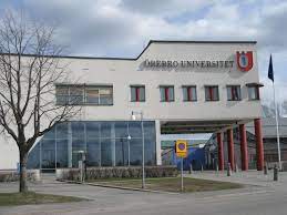 Örebro universitet (oru) är ett svenskt statligt universitet i örebro i örebro län. File Orebro Universitet Jpg Wikimedia Commons