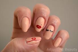makeup lover nails adjusting beauty