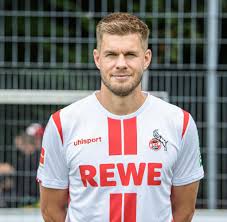 Simon terodde is a german professional footballer who currently plays as a striker for hamburger sv. Zweite Liga Kolner Terodde Soll Als Saulenspieler Zum Hsv Kommen Welt