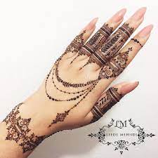 simple mehndi designs for 2018 to try