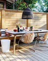 Cozy Outdoor Seating Areas That Can Be