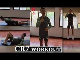 cristiano ronaldo shows his workout