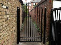 Decorative Arched Bar Security Gate