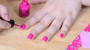 diy red carpet gel manicure tutorial