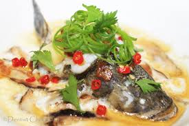 Steam ikan bawal saos thailand ini recomended banget untuk kalian coba, cara masaknya simple, rasanya enak banget! Tim Ikan Malas Dentist Chef