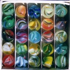 Wonderful marbles, each a cleary color with a unique cat's eye in the center! All About Marbles Cat S Eye Marbles Revisited By David Chamberlain
