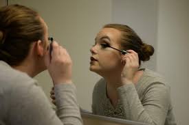 makeup works to express not deceive