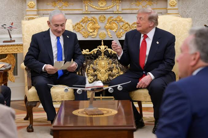 Netanyahu sfida Trump: no al piano Usa su Gaza. Media: “Mojtaba Khamenei ha incontrato Pezeshkian”
