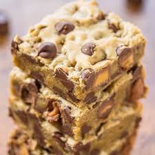 chocolate chip rolo cookie bars