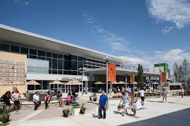 about toronto premium outlets a