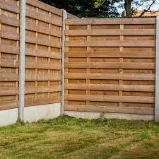 Installing Wooden Fence Posts