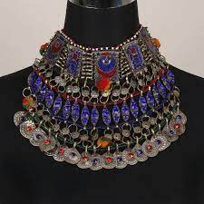 afghani jewelry set which includes