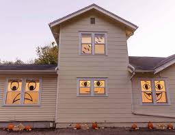 easy halloween window decor a