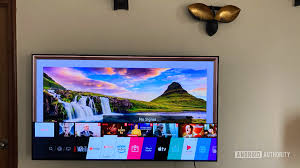 Like gse smart iptv, perfect player uses a theme that's easy on the eyes and draws its design cues from cable and satellite tv epgs. New Lg Smart Tv Here Are The Best Apps You Need To Download