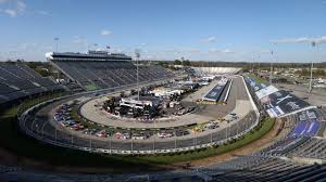 Can i watch nascar online? Nascar Races To Watch In 2021 Bristol Dirt Race Circuit Of The Americas Nbc Sports