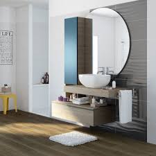La scelta di un mobile da bagno sospesoè, ad esempio, indicata se devi fare i conti con uno spazio ristretto. Pin Su Bathroom