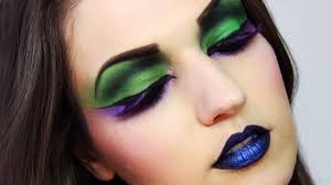 extreme makeup creative editorial look
