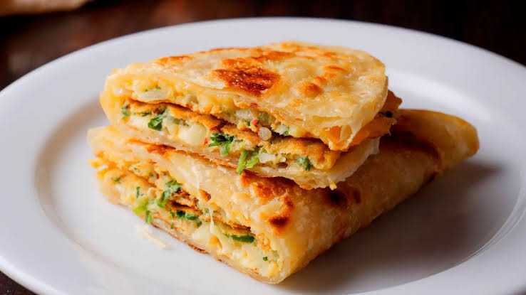 Cheesy Egg Paratha Recipe | Quick & Easy Breakfast