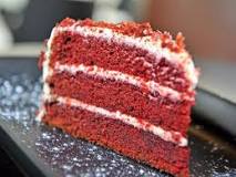 What makes a red velvet cake different?