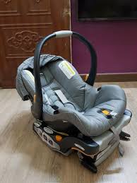 Chicco Keyfit 30 Infant Car Seat And