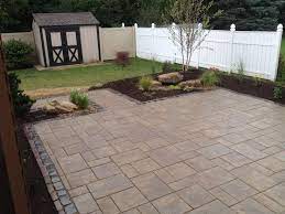20x20 Paver Patio With Landscaping
