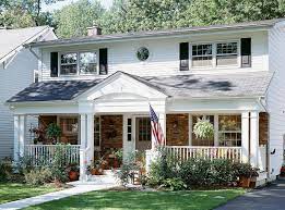 colonial home exteriors