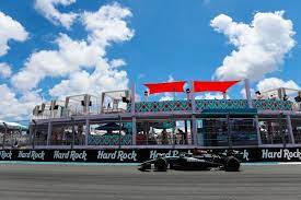 https://www.motorsport.com/f1/live-text/f1-miami-gp-live-commentary-and-updates-sprint-race-qualifying/1121934/ gambar png