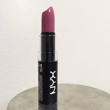 nyx matte lipstick in tea rose beauty
