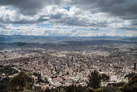 Auch autos und eine 30.000 euro teure armbanduhr wurden sichergestellt. Bogota Warum Ich In Diese Stadt Nicht Mehr Zuruckkehren Werde Reiseblog Fotografieblog Aus Osterreich