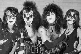 famous kiss songs of the 80s