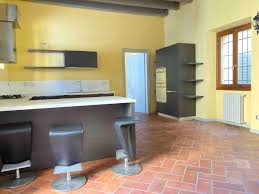 Cucina e zona giorno, ampia camera matrimoniale, antibagno e bagno. Affitti Brescia Case In Affitto Wikicasa