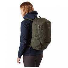 arc teryx mantis 26 backpack daypack