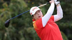 中国女子高尔夫第一人冯珊珊宣布退役