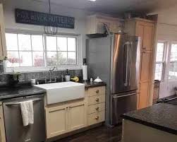 This ny double wide has so many great manufactured home remodeling ideas that will inspire you! 1984 Double Wide Manufactured Home Remodel Is Farmhouse Fabulous