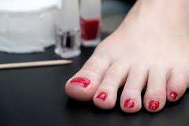 how can toenail fungus affect your life