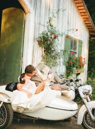 20 cool motorcycle themed wedding ideas