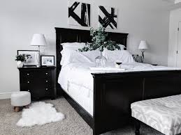 black and white master bedroom ideas
