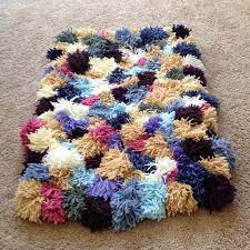 the crafty novice diy yarn rug