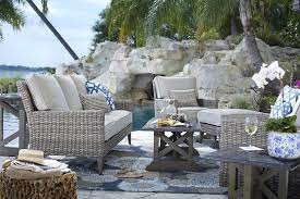 havertys outdoor furniture swimming