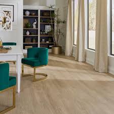 home decorators collection vieira hill oak 12 mm t x 7 5 in w waterproof laminate wood flooring 21 1 sqft case um