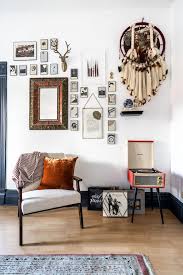 40 Living Room Wall Decor Ideas From
