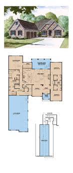 European House Plan Total Living Area 2532 Sq Ft 3