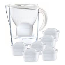 Find the right one for your water wants and needs. Brita Marella 2 4 L Wit Slecths 29 99 Bij Kaffekapslen Nl