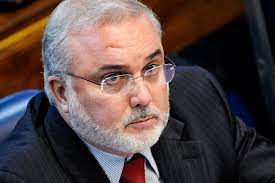Senado vota em fevereiro projetos para baixar preços de gás e combustível | Partido dos Trabalhadores