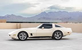 1981 corvette with a 4 sd manual