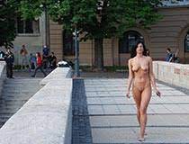 Nackt in der Stadt - Prickelnde Erotik in der Öffentlichkeit