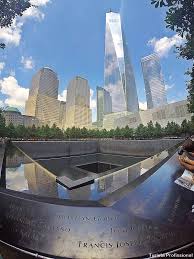 A sequência dramática dos atentados de 11 de setembro ocorre entre 8h46, momento da colisão do primeiro avião no world trade center, e 10h28, o . Memorial 11 De Setembro Em Nova York Turista Profissional