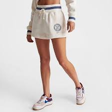 Women's Nike Sportswear Phoenix Fleece High-Waisted Campus Shorts